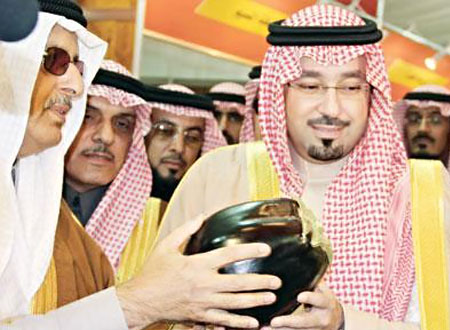 الأمير مشعل يفتتح مهرجان نجران للحمضيات