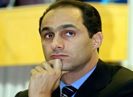  جمال مبارك يعترف ببيع ديون مصر