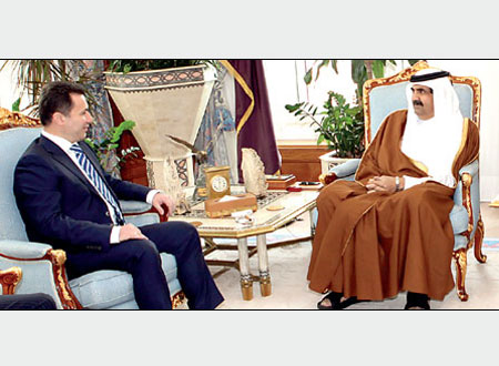 أمير قطر يبحث العلاقات مع رئيس الوزراء المقدوني