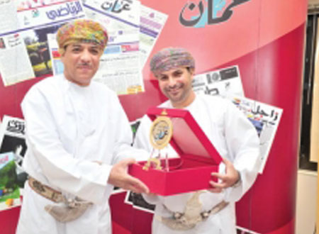 تكريم الفائزين بمسابقة عمان والـ&quot;أوبزيرفر&quot;