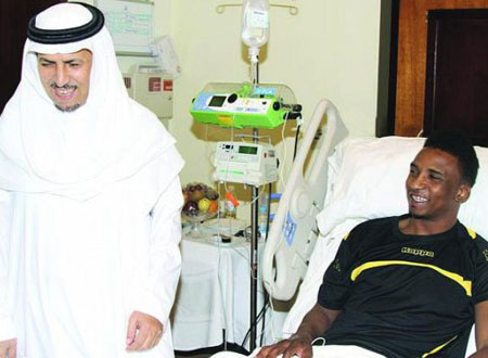 عودة محمد نور للمستشفى بعد تدهور حالته الصحية
