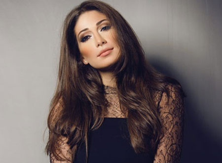 ديما صادق تدافع عن باسم يوسف