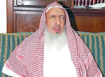 عبدالعزيز آل الشيخ: استئجار الاستراحات لإقامة العزاء مخالف لشرع الله