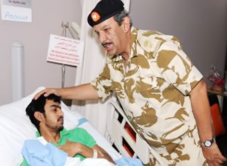 القائد العام يتفقد الخدمات الطبية الملكية بالمستشفى العسكري 