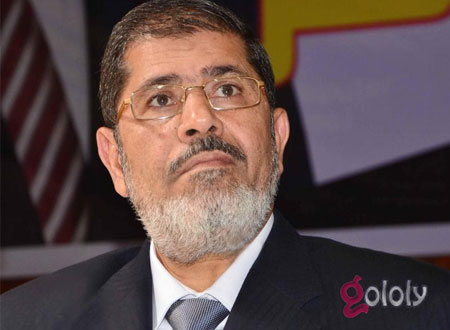 محمد مرسي يؤذن العشاء ويؤكد: تزوير الإنتخابات حيكون أمريكاني 