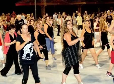 إضراب الراقصات في فرنسا