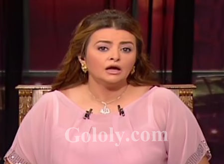دينا عبد الفتاح تفضح وزير الإعلام