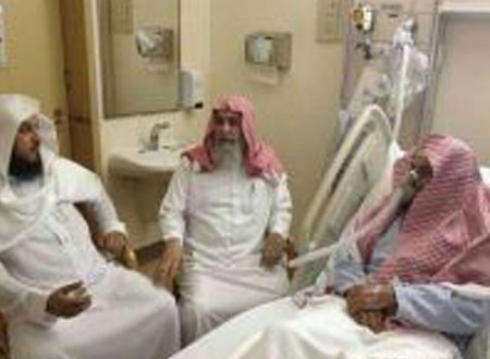 الشيخ عبدالعزيز الطريفي يغادر المستشفى