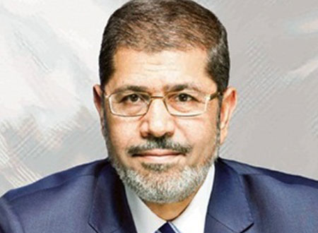 مرسي يهنئ الجالية المصرية في الكويت بالعيد 