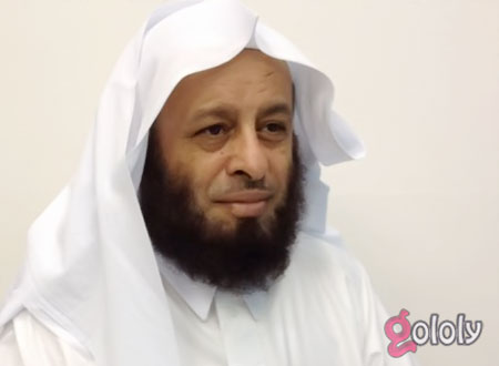 محمد سعيد القحطاني يحذر من زيارة مدائن صالح