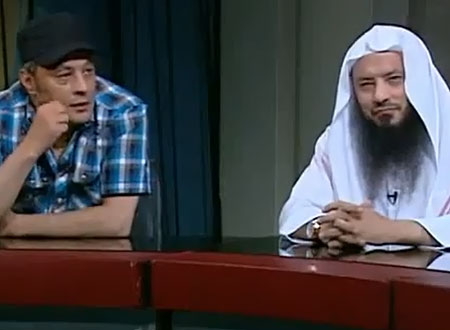 شاهد عمرو عبدالجليل يظهر مع توأمة الداعية الإسلامي لأول مرة على قناة &laquo;أمجاد&raquo;