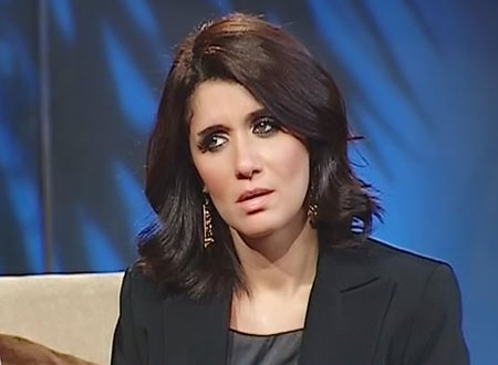 غادة عادل تكشف حقيقة طلاقها من زوجها مجدي الهواري