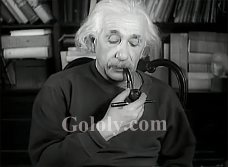 أشهر صورة لألبرت أينشتاين.. تعرف على قصتها