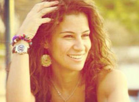 نادية خيري تدعم يوم الشعب المصري للتبرع بالدم