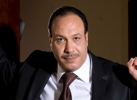 تكريم خالد صالح في الملتقى الدولي للفنون وحوار الثقافات