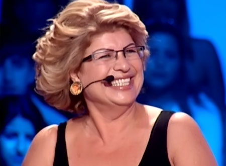 أرزة شدياق: أنا مش نكدية.. وأحب إطلاق النكات الجنسية