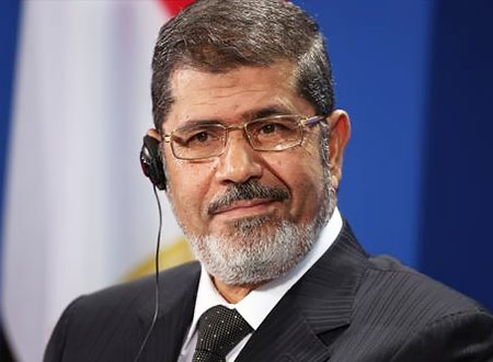 أول حديث مُسرب لمحمد مرسي من داخل السجن.. فيديو