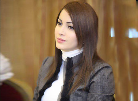 نسرين طافش تتغزل في أغنية سامي يوسف.. فيديو