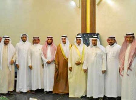 آل ناشب يزفون أنور إلى عش الزوجية
