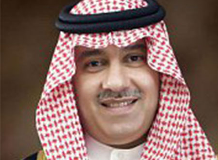الأمير عبد العزيز يكرّم الفائزين بجائزة خادم الحرمين العالمية للترجمة 