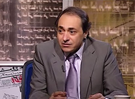 هجوم عنيف على أكرم السعدني بعد أن شبه السيسي بالله وبالنبي