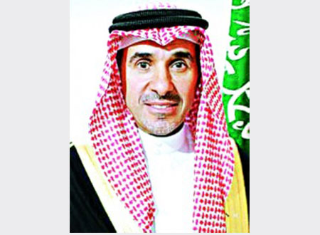 سفير المملكة يعزي القيادة في وفاة الطالب العنزي