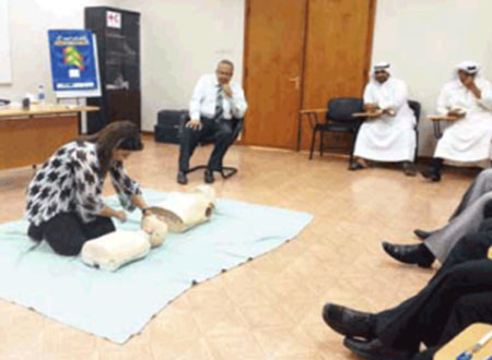 دورة الإسعافات الأولية لموظفي طفل المستقبل