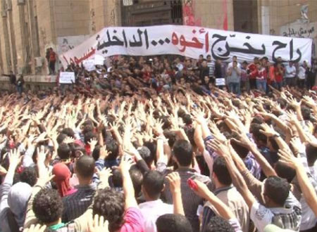 «الكورفا» يكشف أسرار وكواليس مجموعات «الأولتراس»