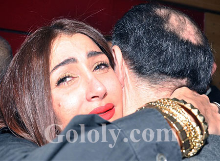 صور.. بالأحضان والدموع.. غادة عبد الرازق تحتفل بـ&quot;جرسونيرة&quot; مع زوجها