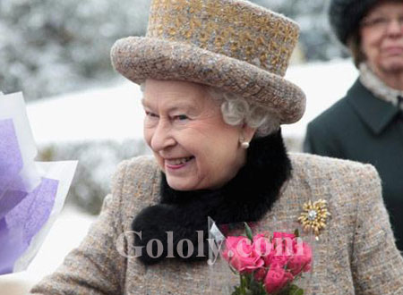 الملكة إليزابيث تدعو الطفلة الباكستانية ملالا إلى قصرها 