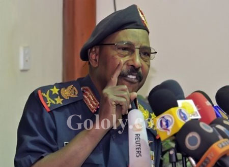 إخوان السودان يطالبون بإقالة وزير الدفاع عبدالرحيم محمد حسين