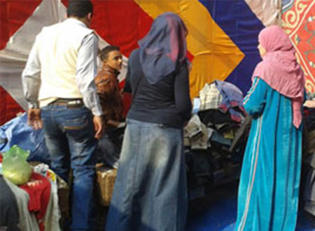 بالصور.. شباب فرسان ينظمون حملة بطاطين ومعرض ملابس 