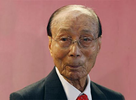 وفاة  الإعلامي الصيني ران ران شو عن عمر يناهز الـ 107 عام