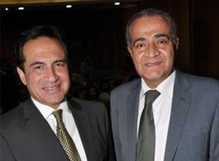 تكريم محمد ثروت وطارق علام في احتفالية وزارة التضامن .. صور