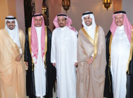 العمودي يحتفي بزفاف نجله عثمان
