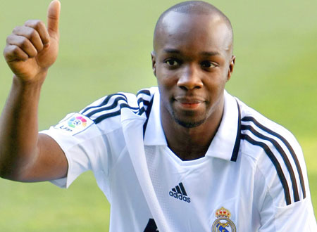 لاسانا ديارا يعتزل كرة القدم وينضم لداعش سوريا!.. شاهد