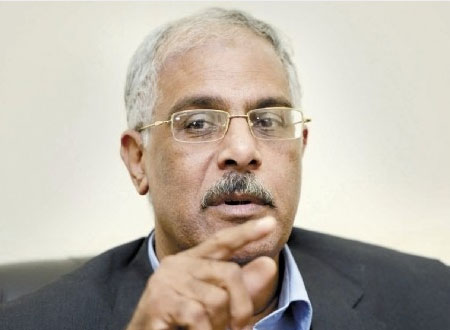 جمال علام يحرر توكيلا للسيسي.. شاهد