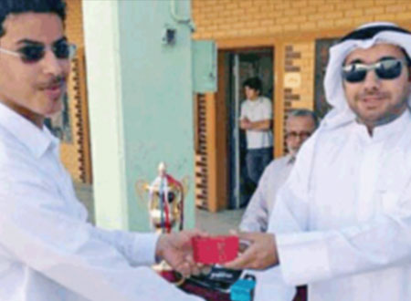 مدرسة حمود الجابر كرمت الطلبة المتفوقين
