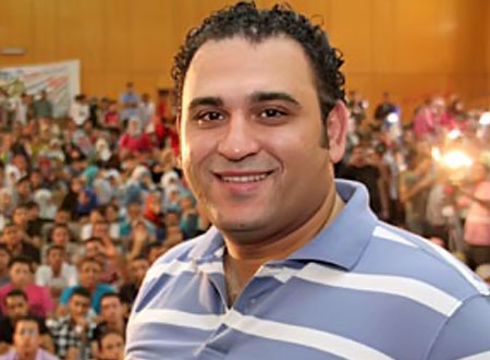 أكرم حسني يصدم جمهوره: سأحصل على أجازة طويلة من أبوحفيظة