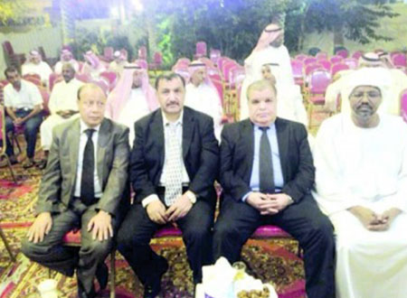 قناصل ودبلوماسيون يعزون أسرة خالد ممدوح