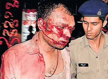 هندي يقتل ابنة عمته أثناء عرسها.. صور