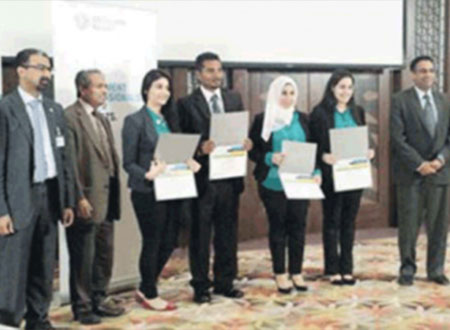 الجامعة الأمريكية شاركت في مسابقة &laquo;المحللين الماليين&raquo; 