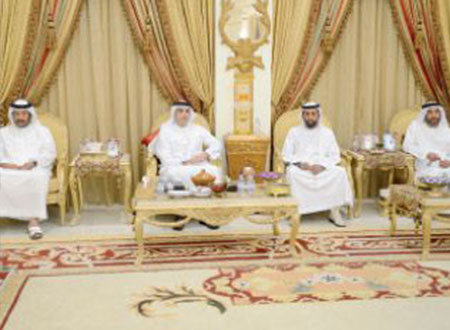 سيف بن زايد يعزي في وفاة حمدان بن سعيد بن محمد آل نهيان