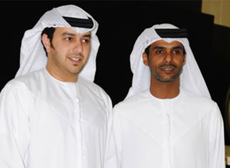 أفراح العميمي وأهلي