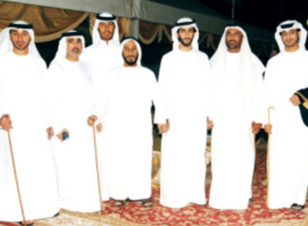 ماجد بن سعود المعلا يحضر أفراح الشاوي والشامسي