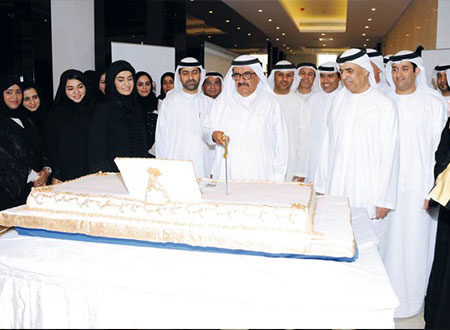 حمدان بن راشد يشارك في احتفال &laquo;المالية&raquo; بالتميز