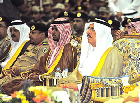 أمير منطقة جازان يرعى تخرج 500 فرد وضابط في ختام دورات الأمن العام 