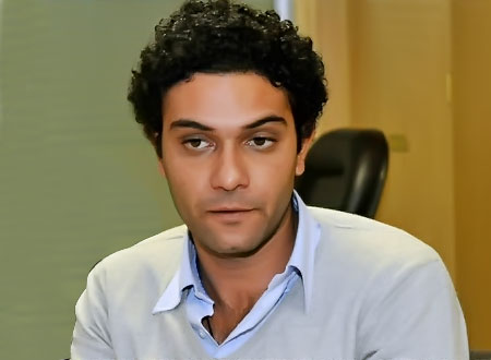 آسر ياسين يتحول لمخرج فيديو كليب.. شاهد