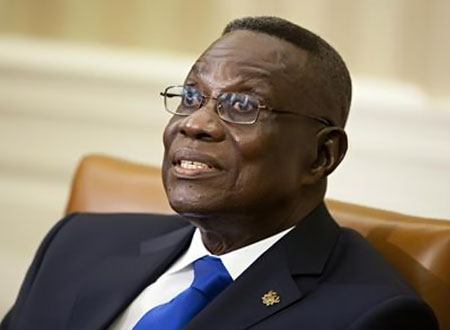 الرئيس الغاني جون ماهاما يحلم بالكأس