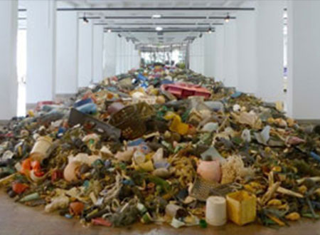 &laquo;آخر محطة البحر&raquo; حملة &laquo;درب 1718&raquo; للحفاظ على نظافة البحار